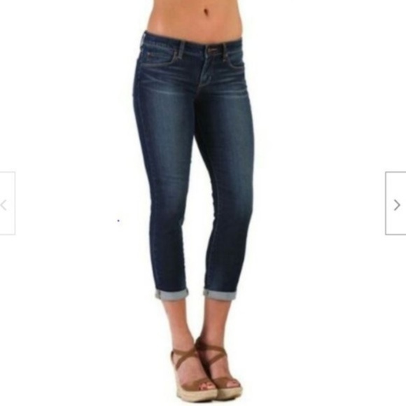 Articles Of Society Denim - Articles of Society Karen Crop Mid Rise Jeans